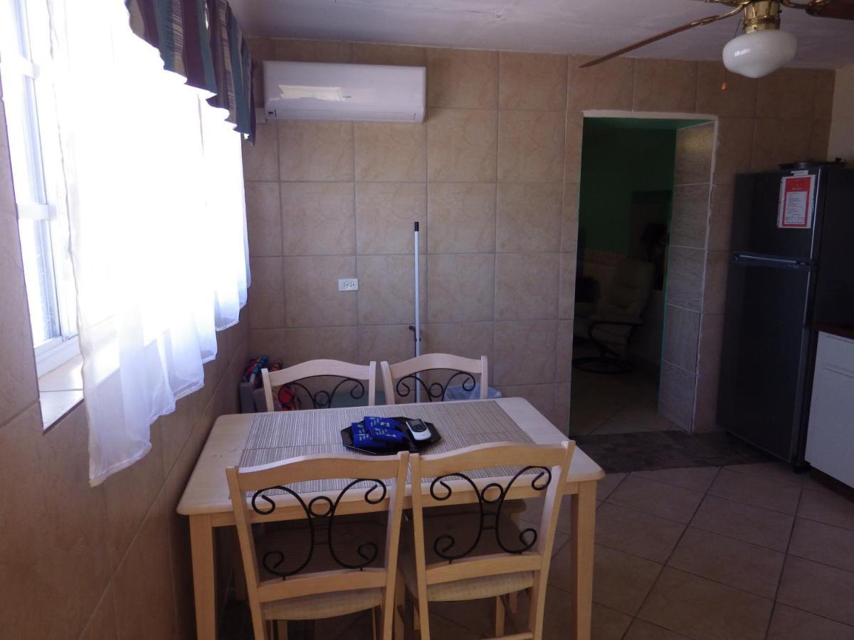 Aruba Cunucu Residence Палм Бийч Екстериор снимка