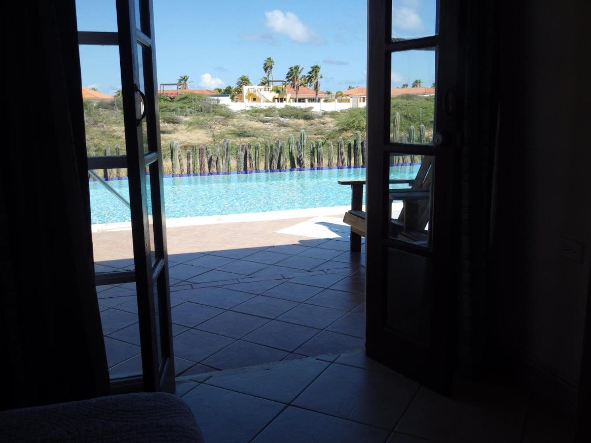 Aruba Cunucu Residence Палм Бийч Екстериор снимка