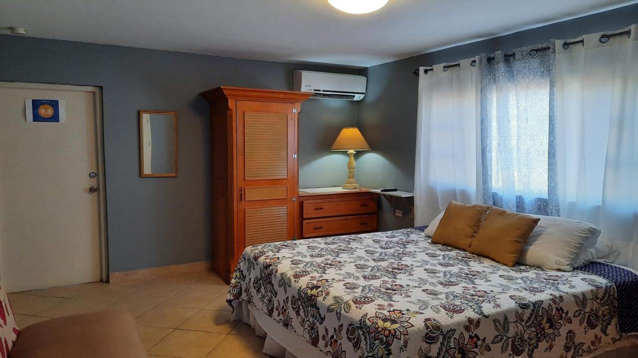Aruba Cunucu Residence Палм Бийч Екстериор снимка