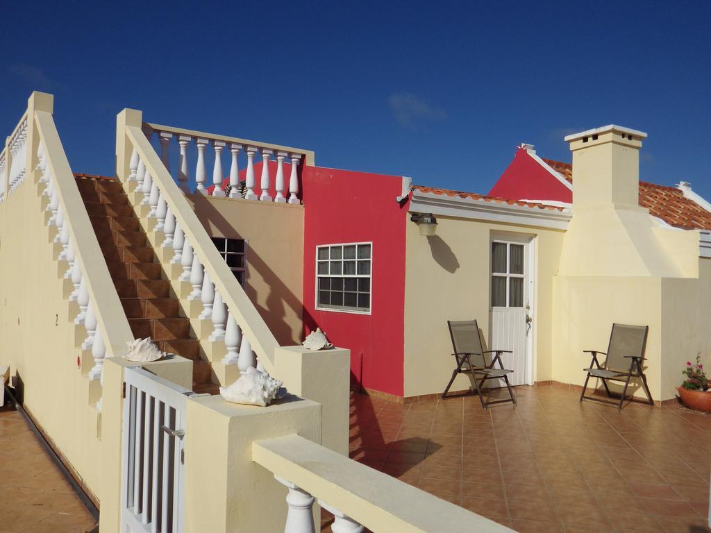 Aruba Cunucu Residence Палм Бийч Екстериор снимка